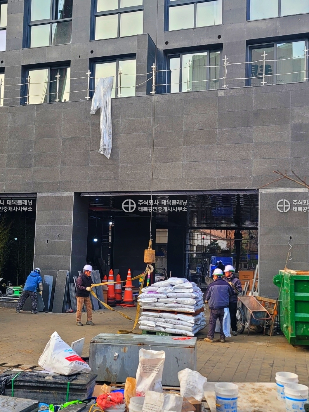 이미지명